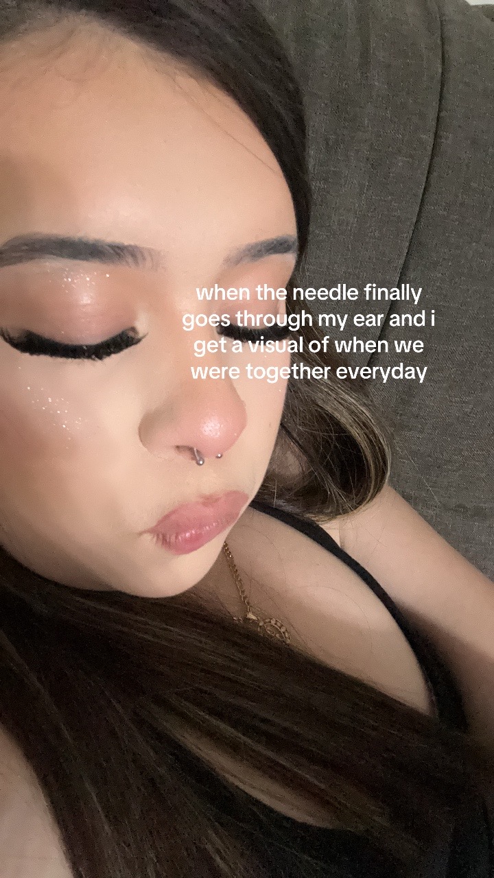 @️