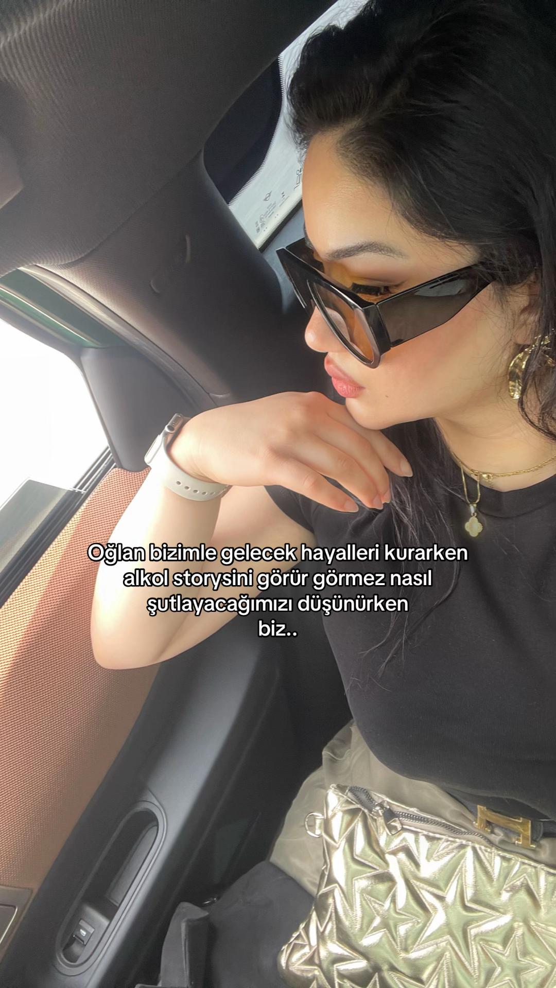 @ℳℰℒℐ̇𝒦ℰ