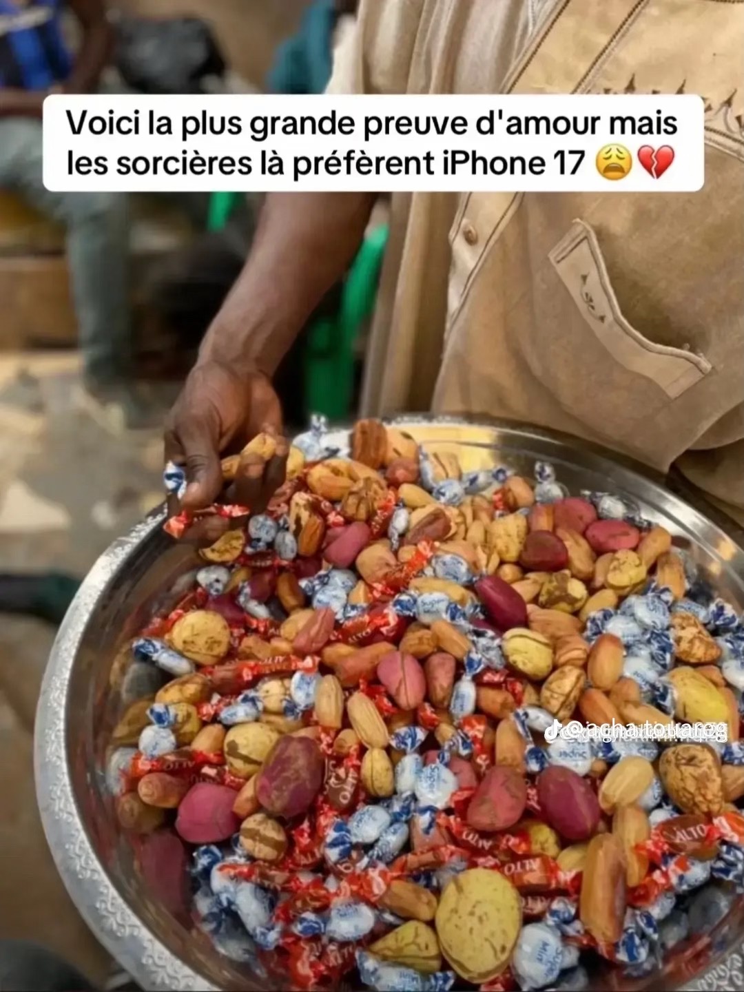 @Mrs 💔 shamsu 💔💔🦋