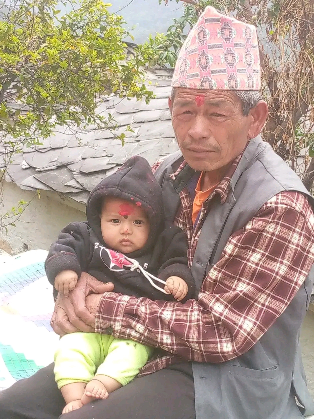 @स्मृति रोकाया"प्रेमाश्रु"💞