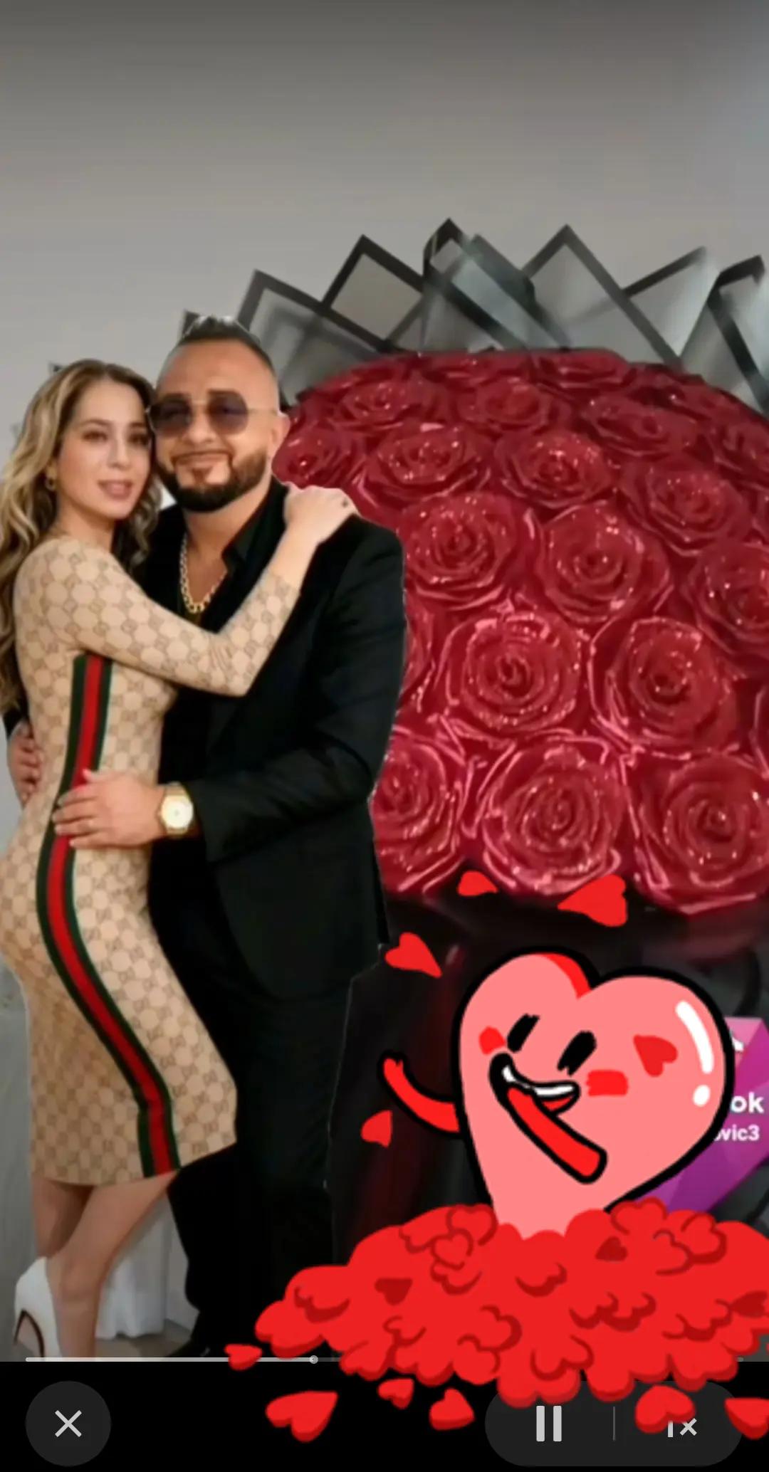 @AGELICA