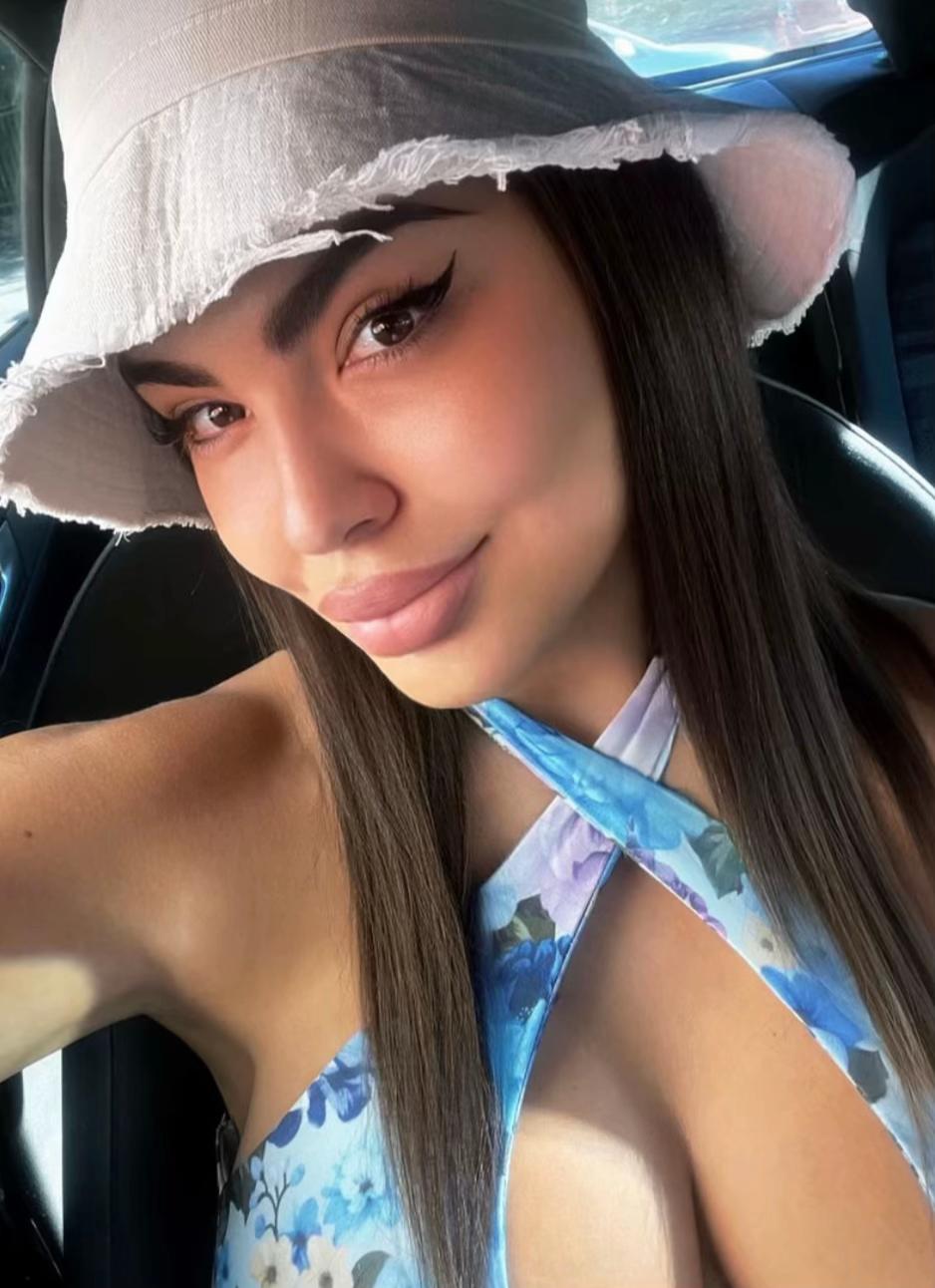 @👸QueenLena👸