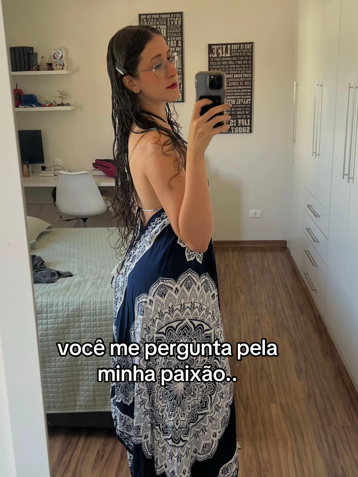 @Julia Mello