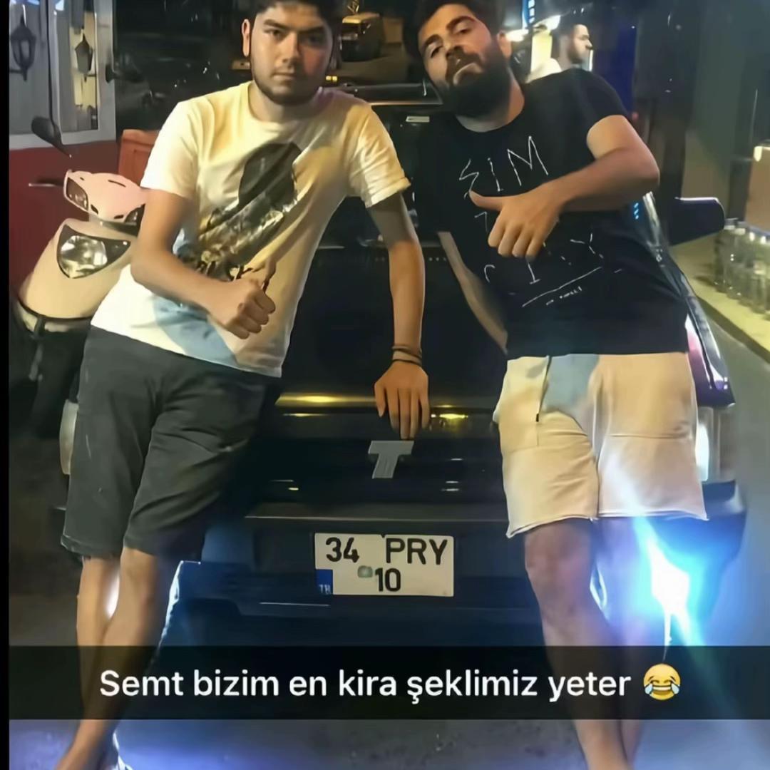 @Ayz’