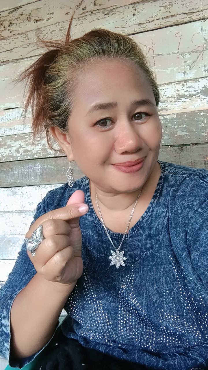 @Esna janda cantik  ✨🥰