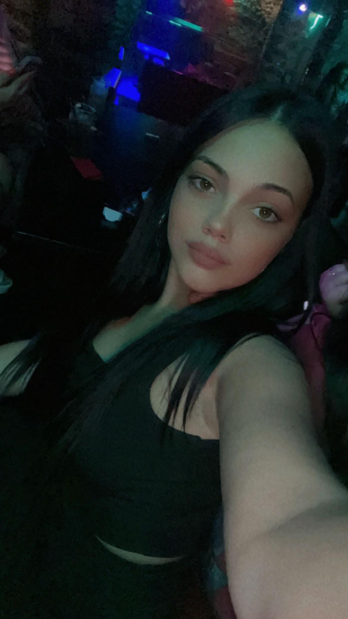 @I L A R Y 🌹