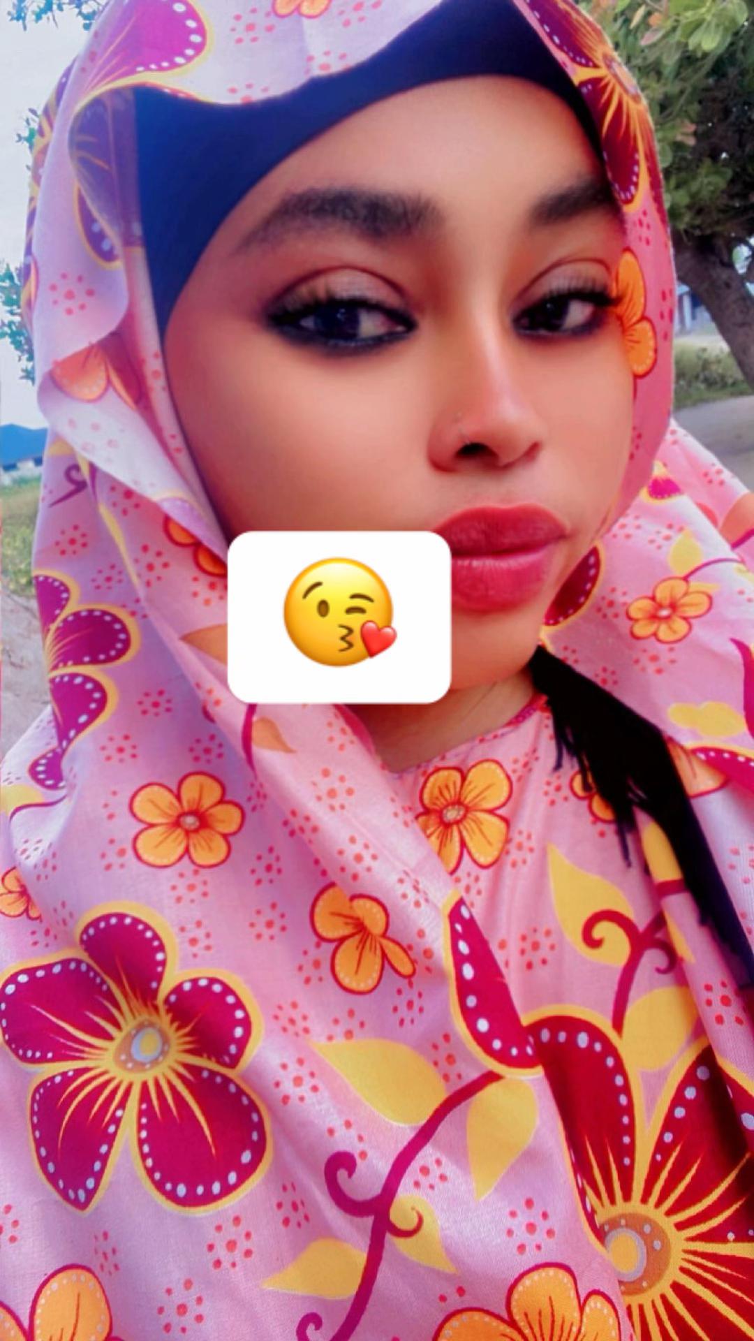 @cutenai06