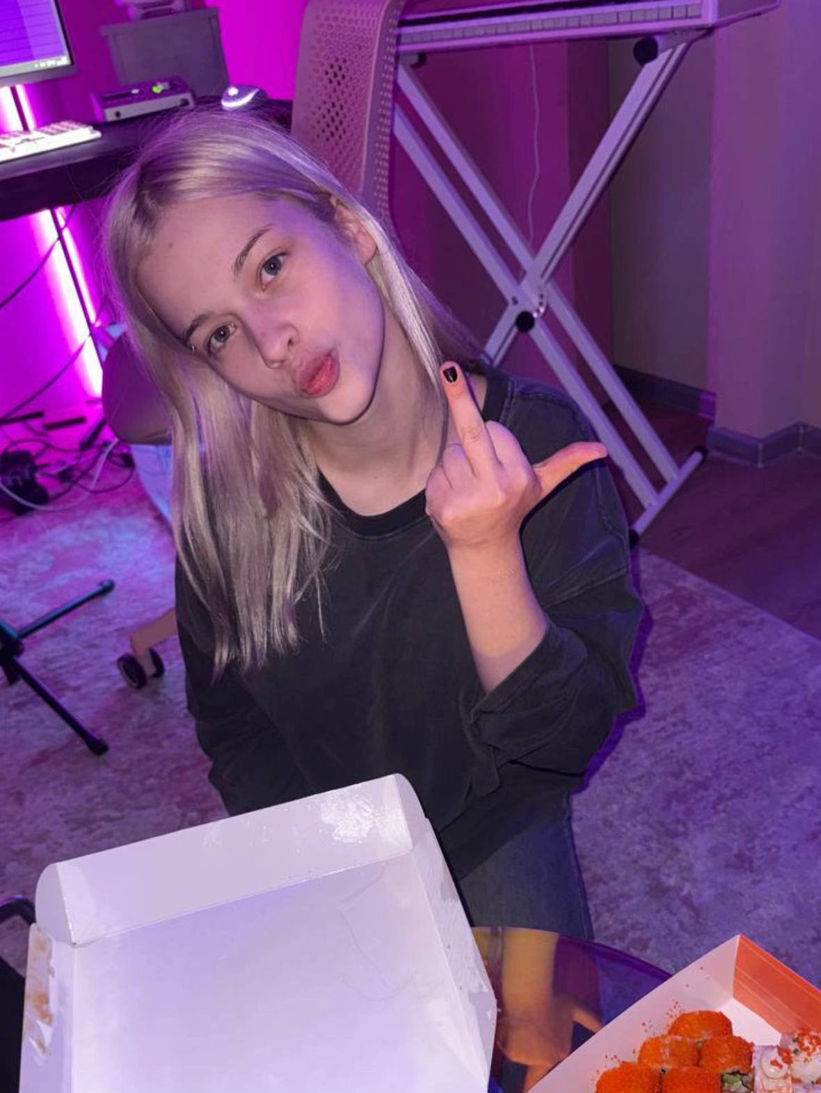 @milayaka