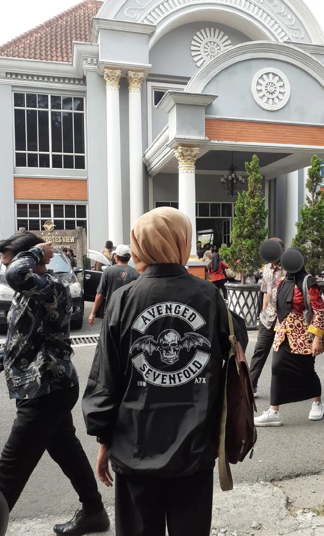 @๐๐ป๐ผ. ๐ข๐ฎ๐ฝ๐ฒ๐ช๐ซ๐พ๐ญ๐ฒ