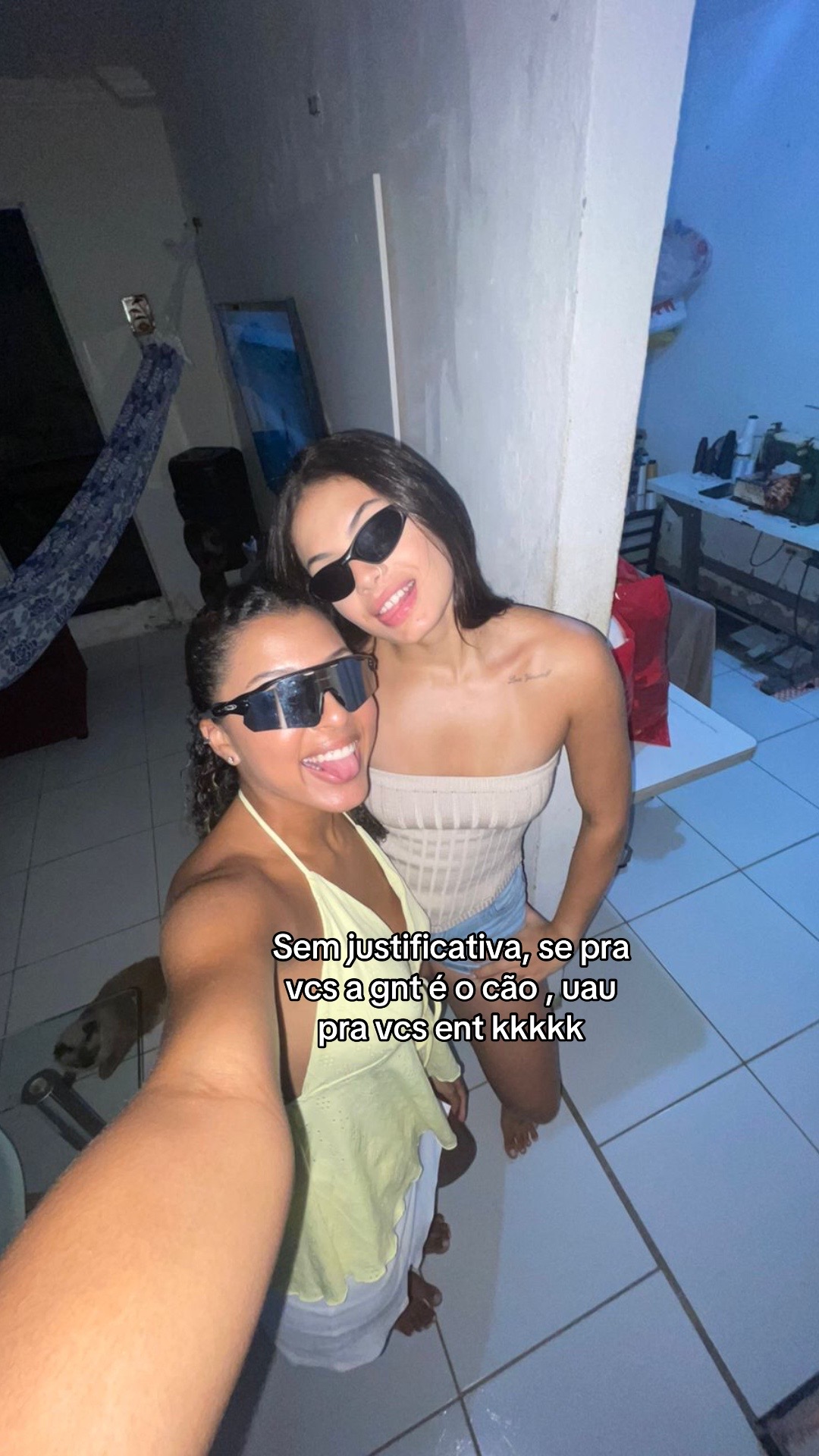 @biazinha’