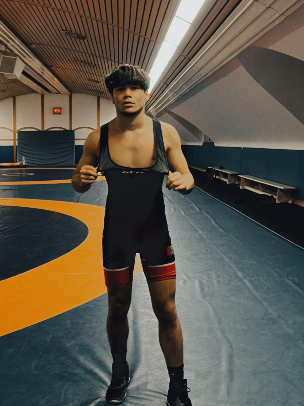 @Rahmatullah .Husseini 🤼♂️