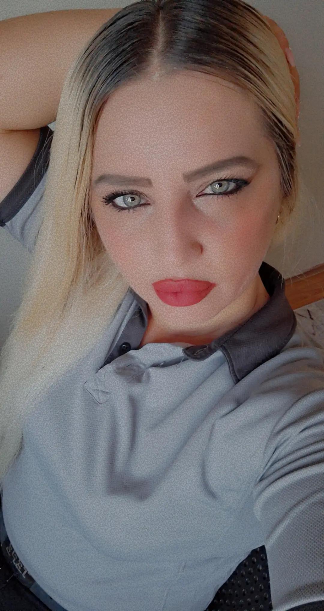 @HASGÜLÜMM🌹🌹🌹
