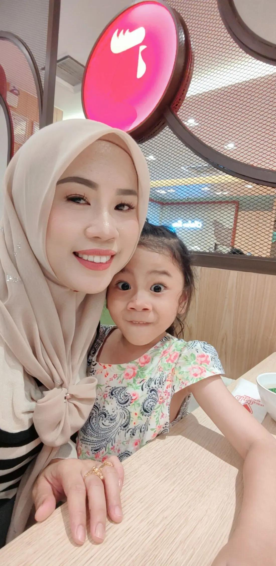 @Fiqah Zone