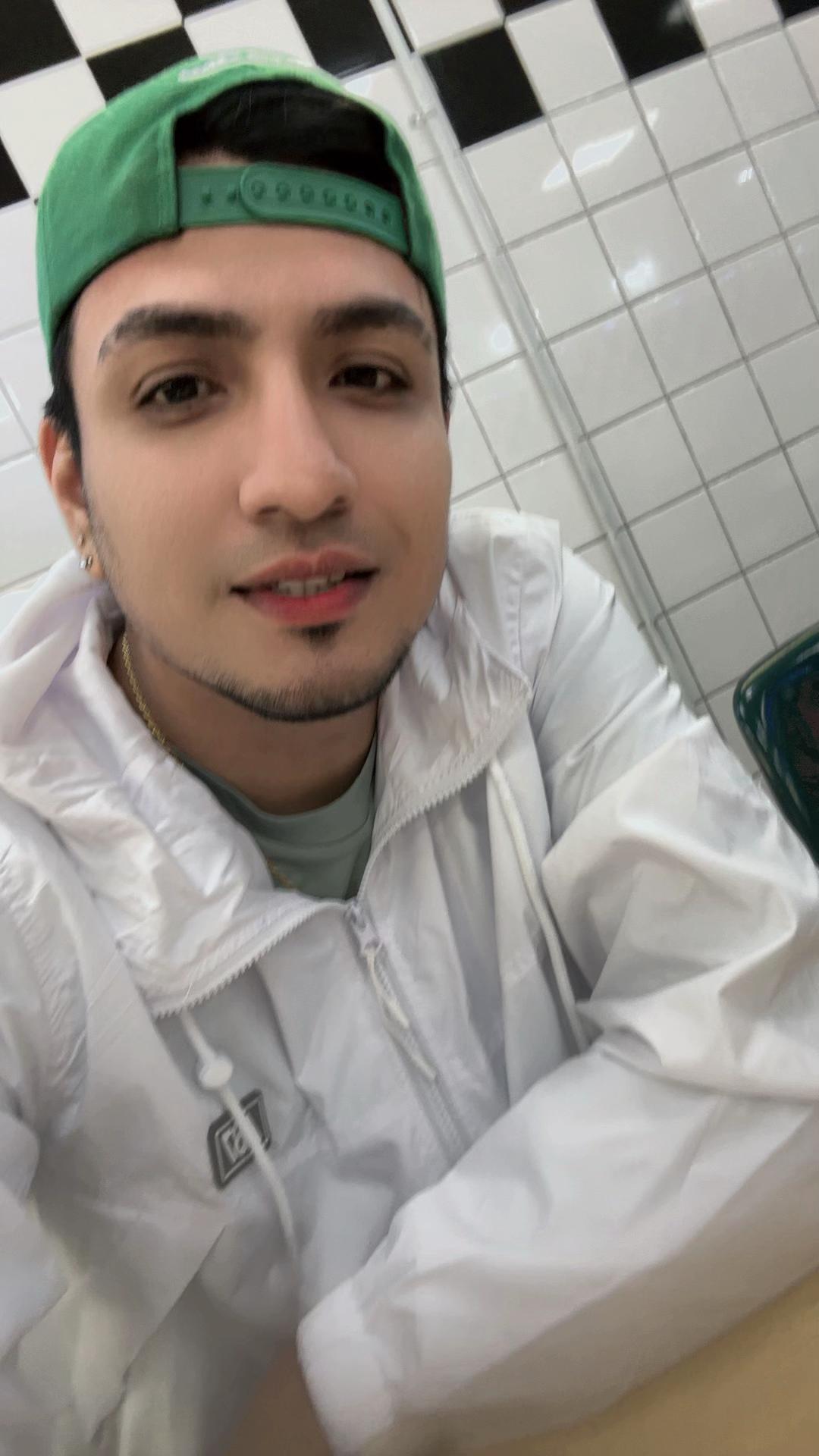 @🍀 𝕸𝖎𝖌𝖚𝖊𝖑🦍