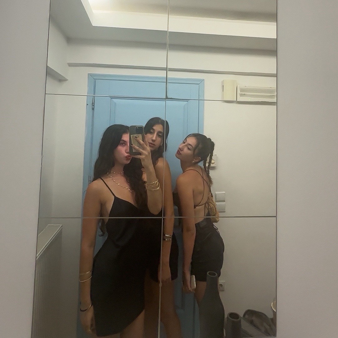 @athina 🥭🐆🍸⚜️