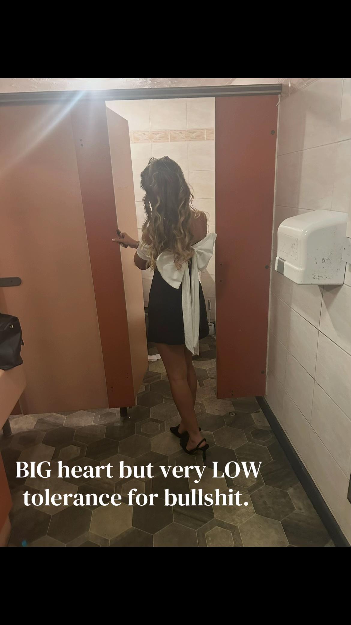 @️.