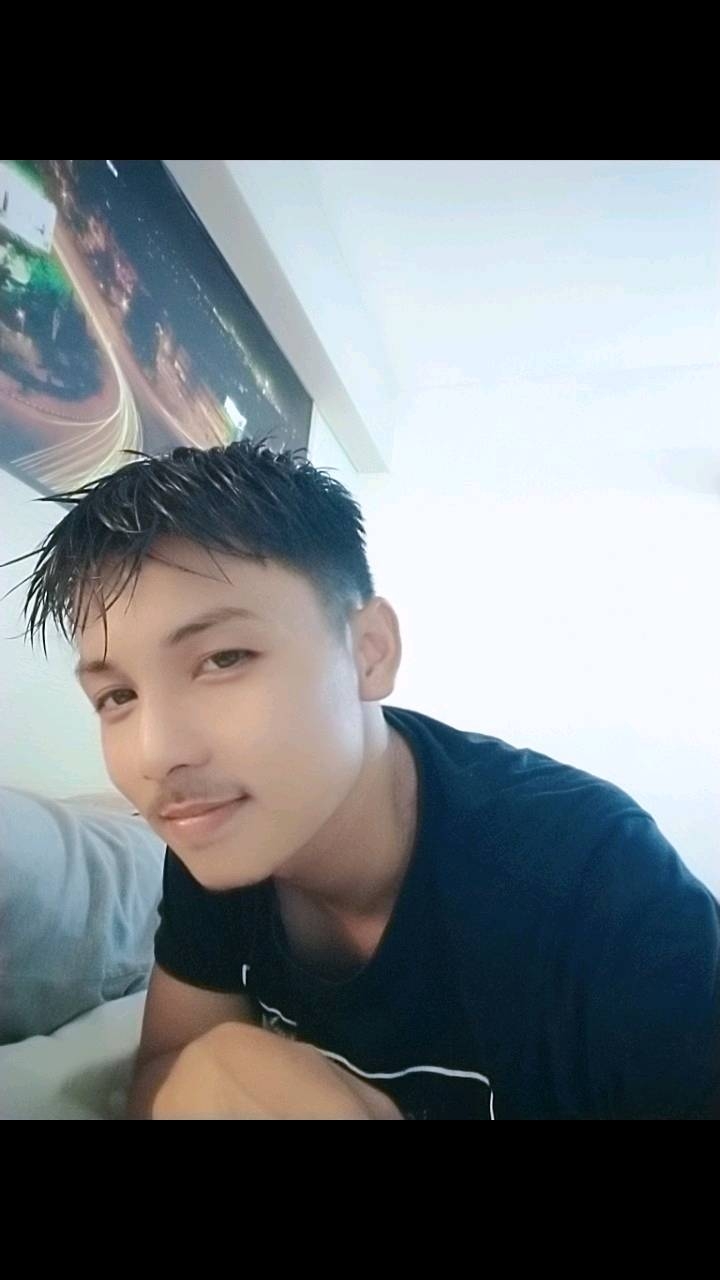 @adam050597