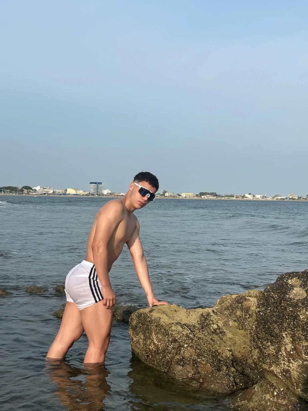 @geakely7