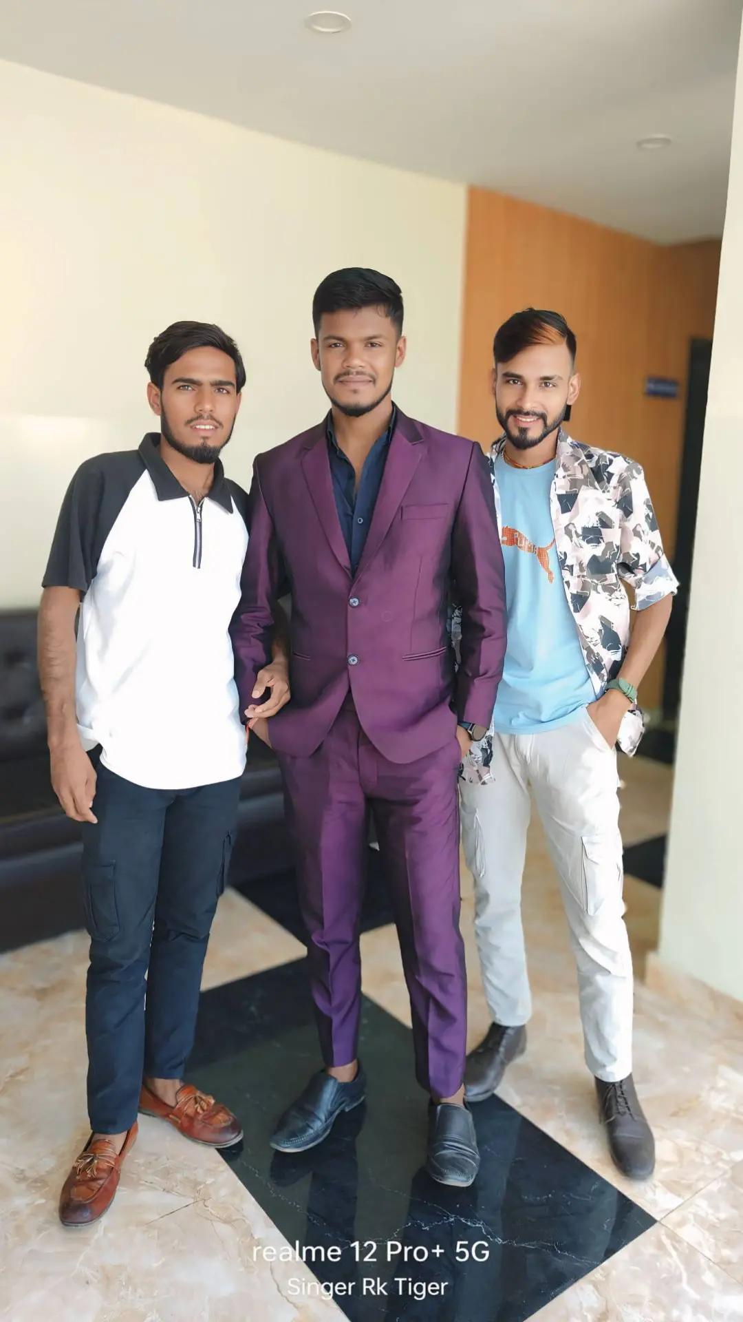@BhojpuriyaStars💓💕😘