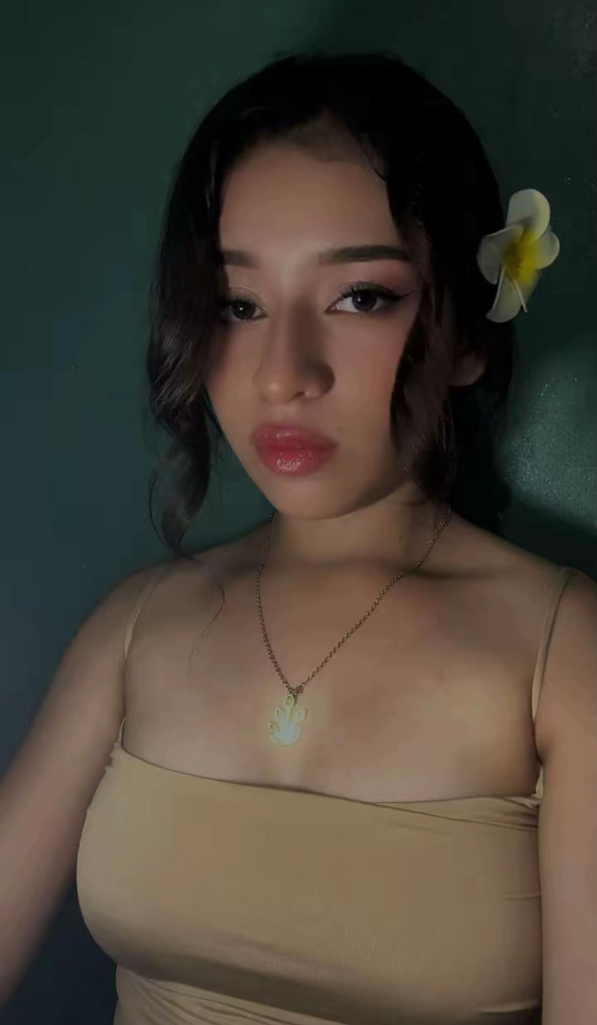 @𝓛𝓲𝓵𝔂ᥫ᭡
