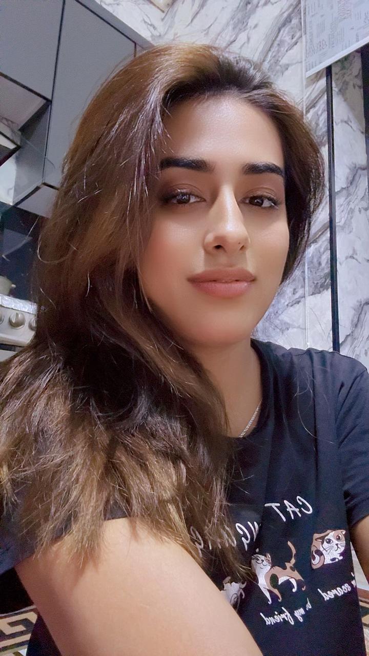 @𝕷açına_🕊️