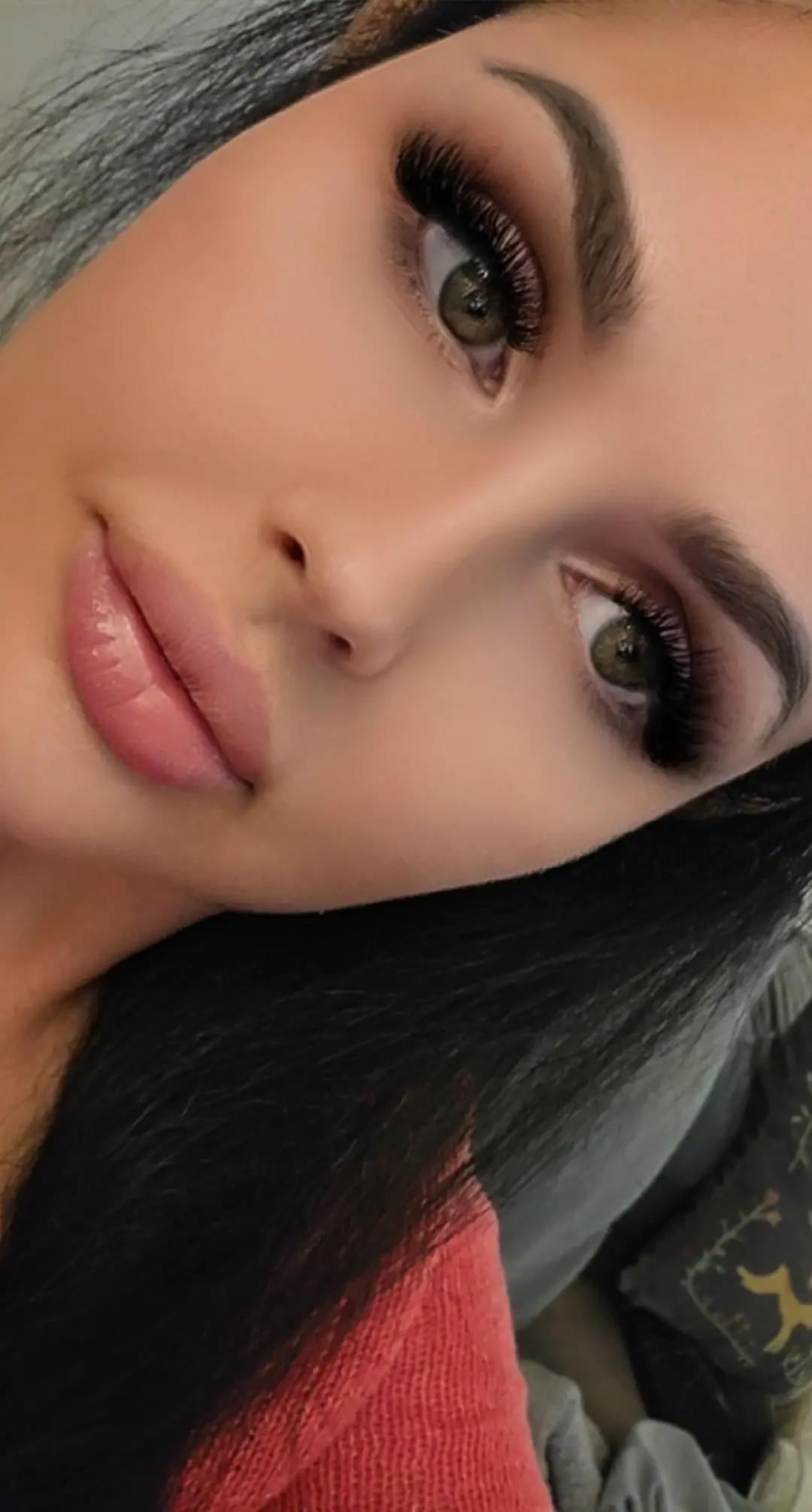 @Magdalena róża Poland 🌹🥀