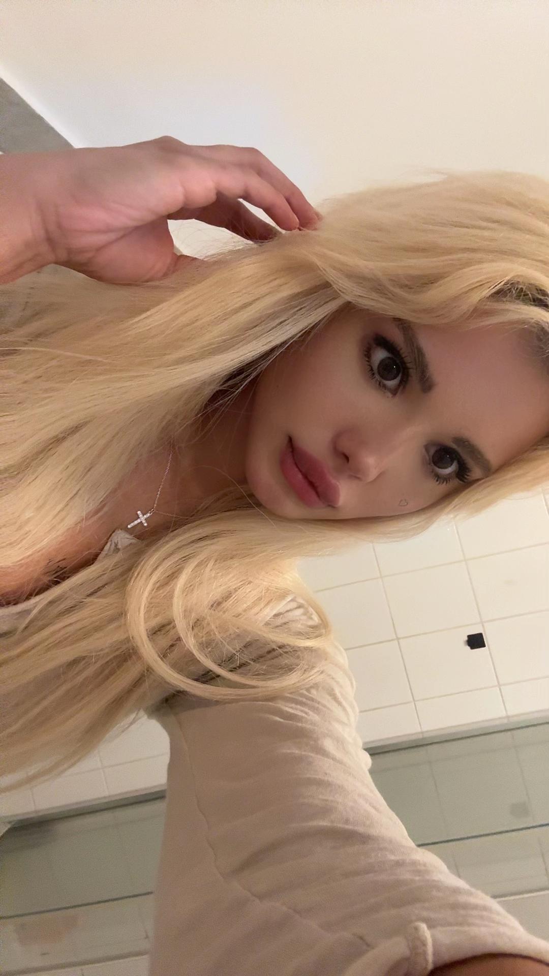 @krankebarbie