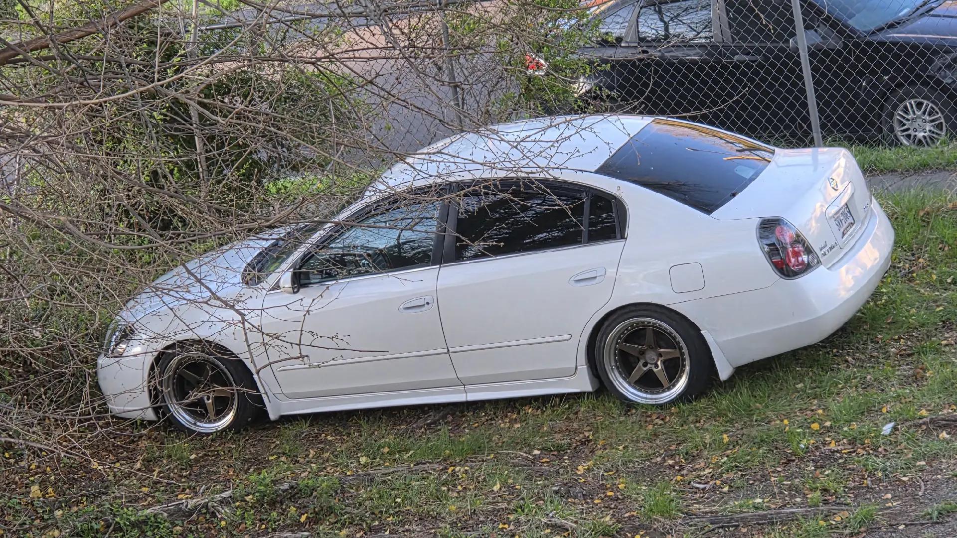 @Dixie Garage