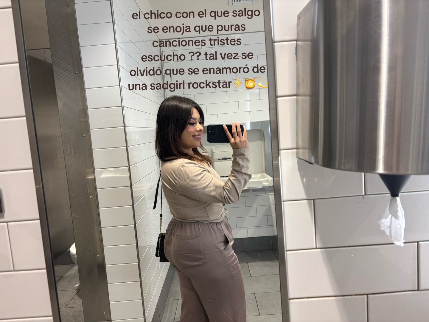 @Yesi 🦋🪄