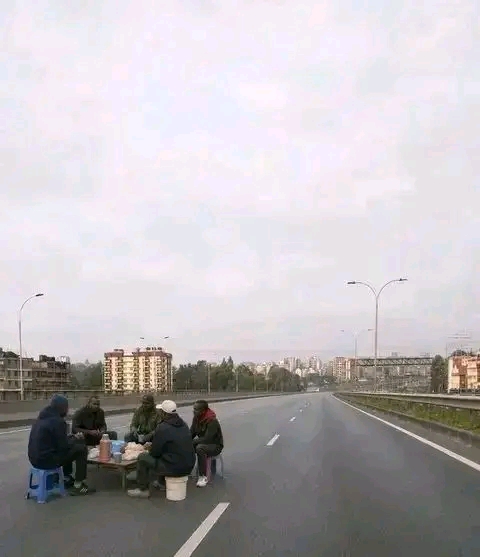 @Omtiti