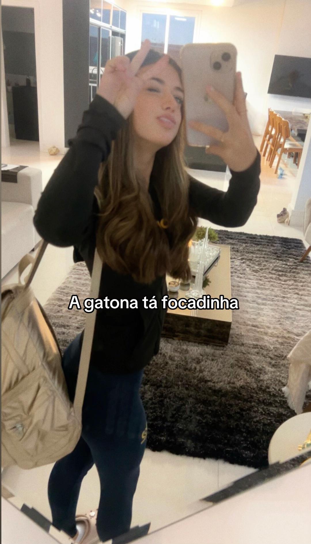 @Juu🐚🐬