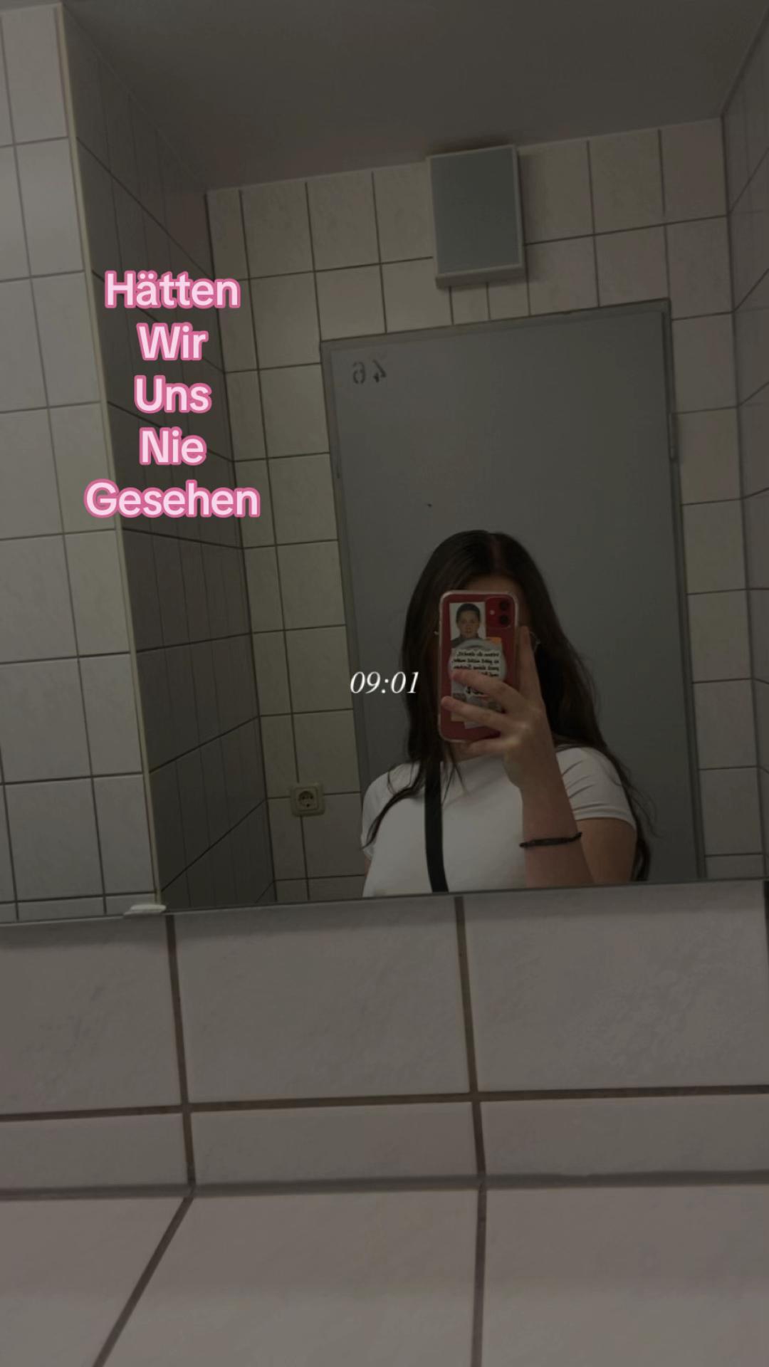 @🪼