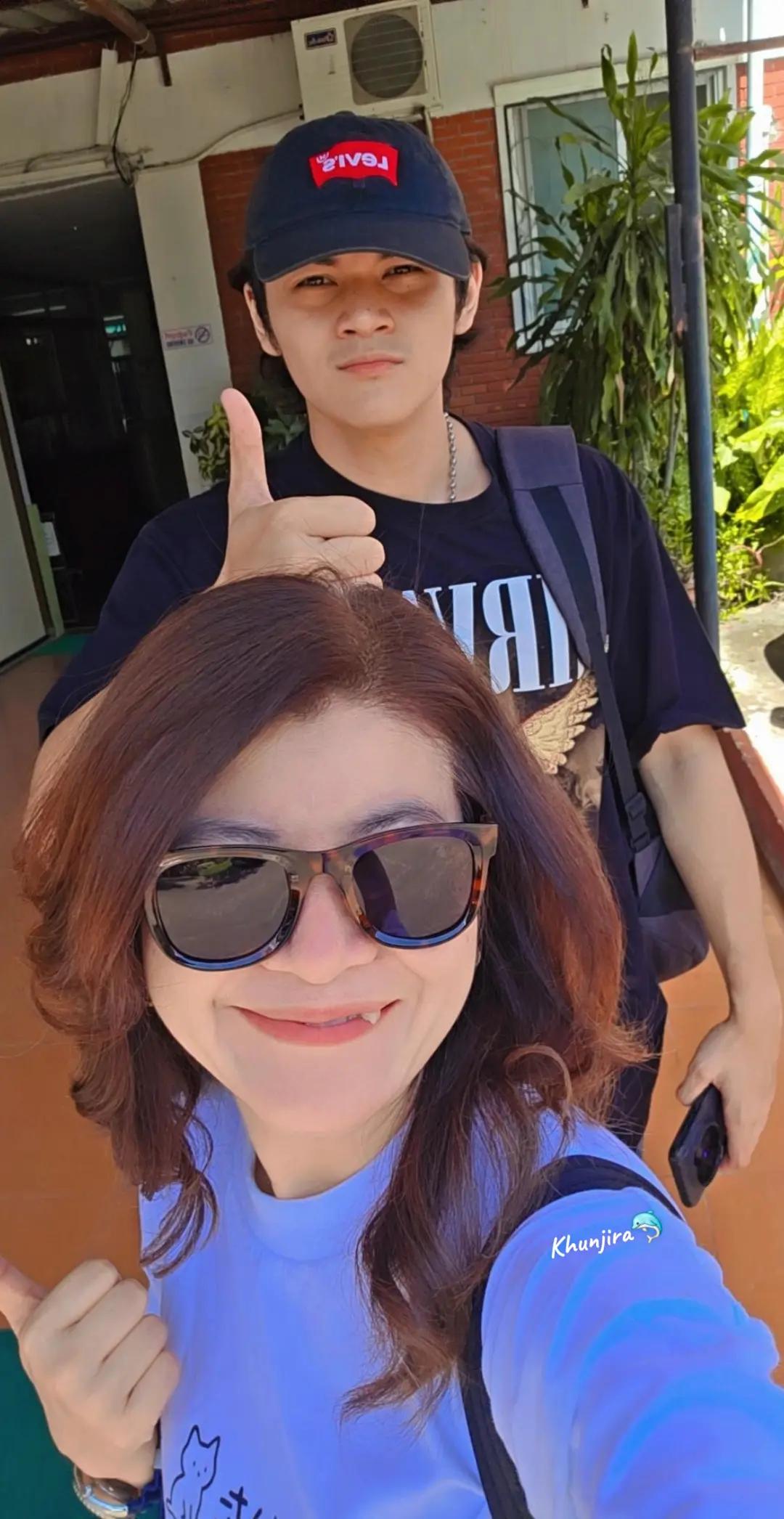 @Khunjira🐬