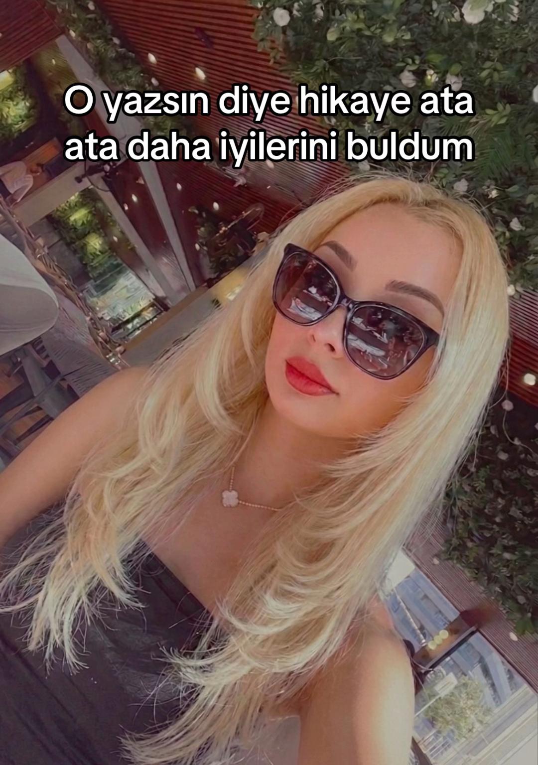 @𝓒 ☆