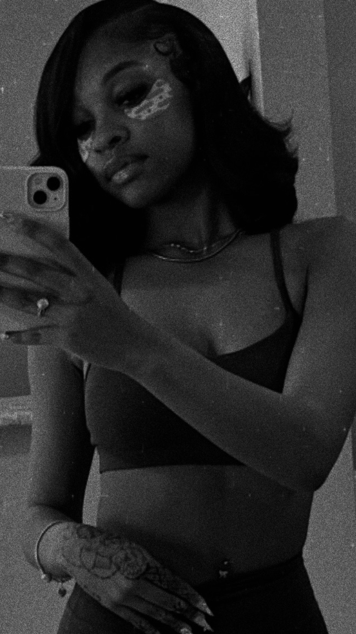 @baddieunhinged