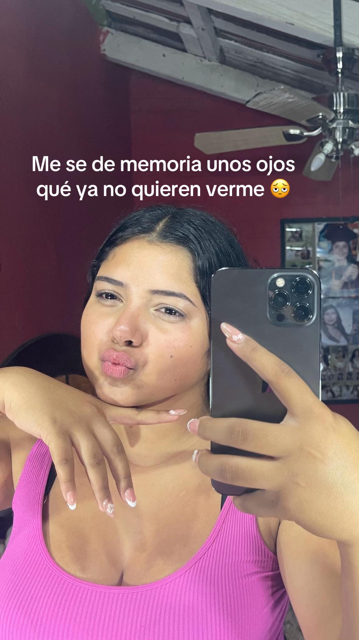 @negra_208