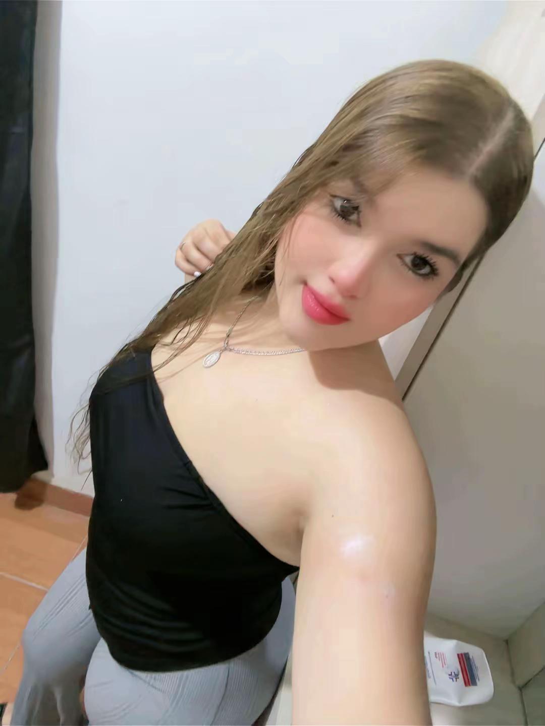@María