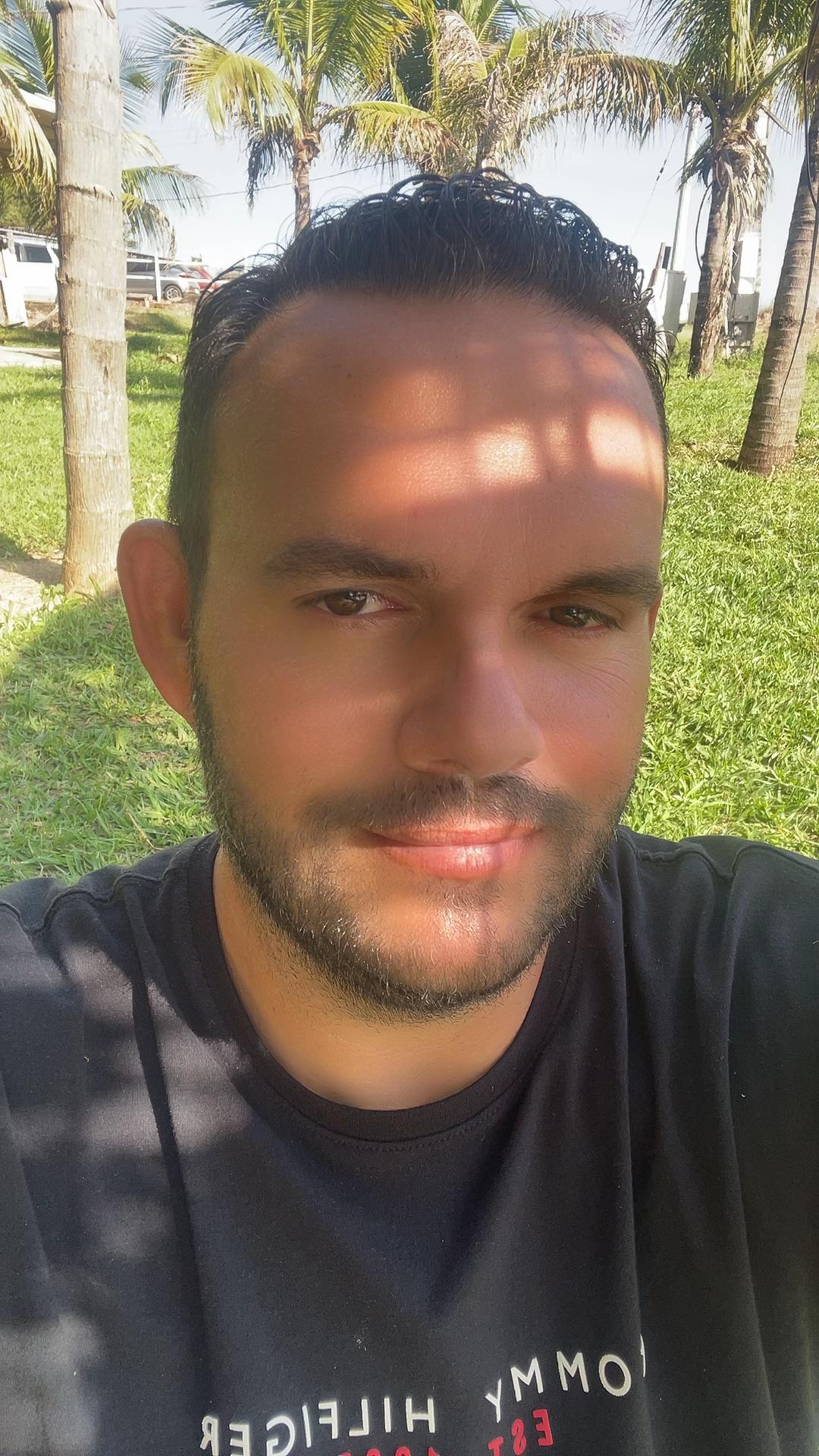 @Charles Willian Azevedo