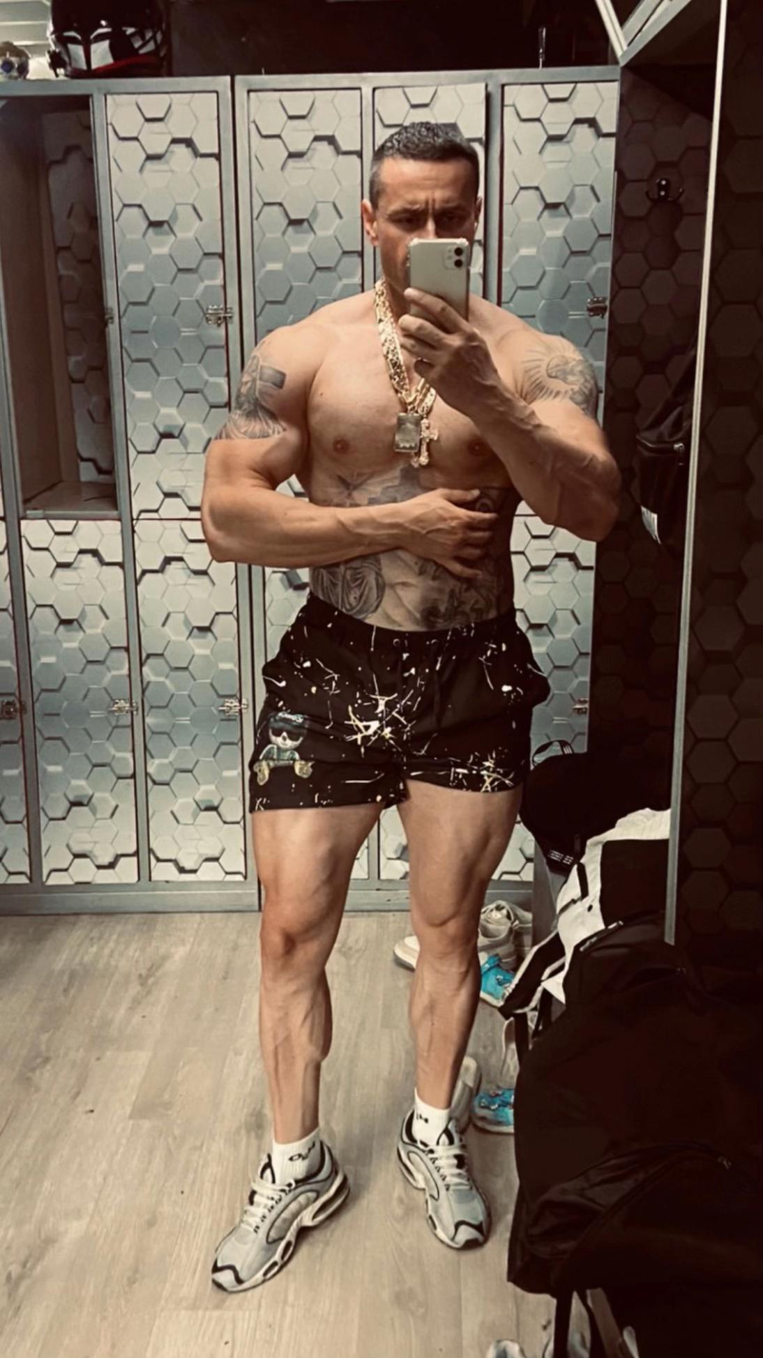 @balkan_bodybuilding