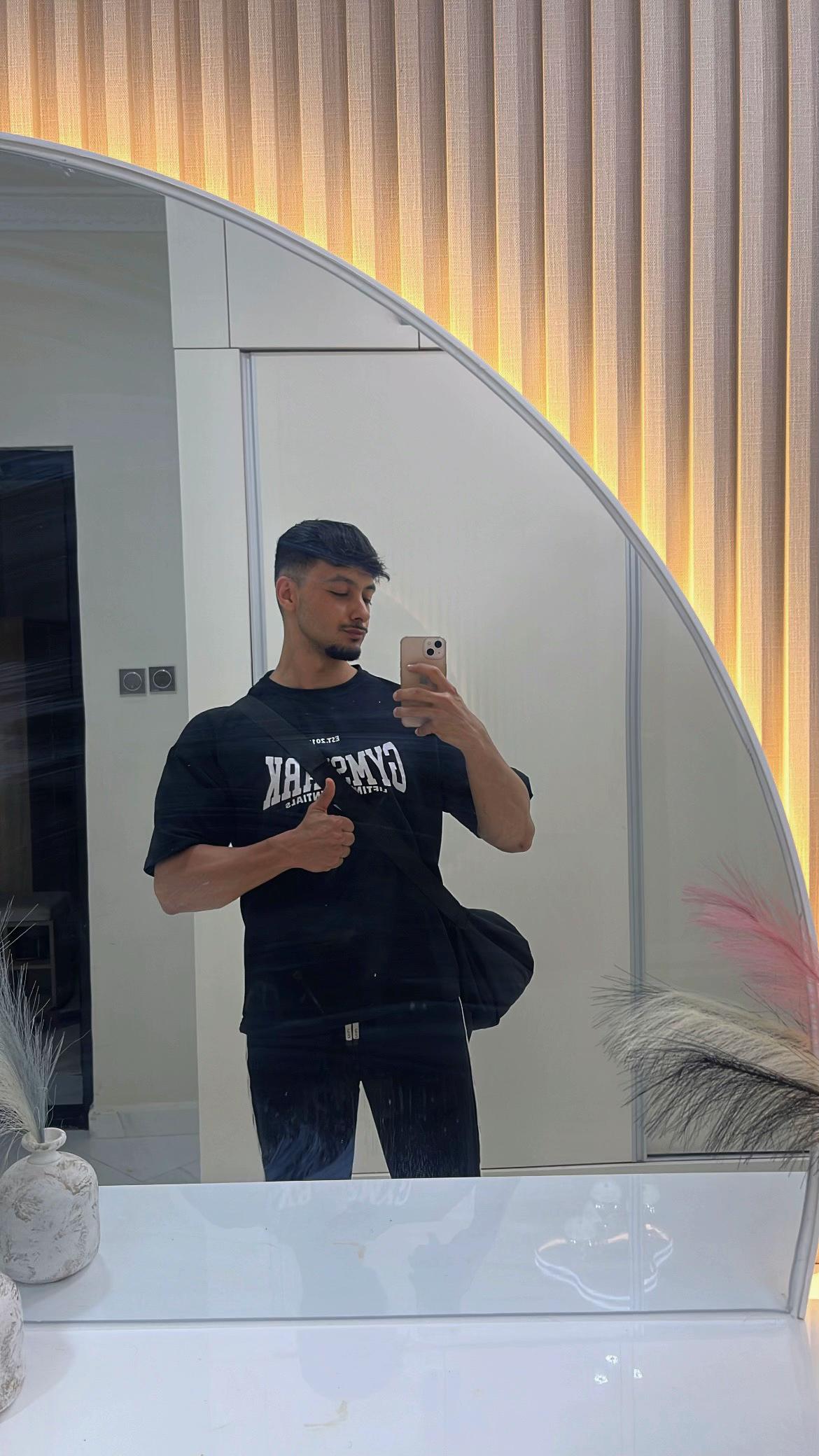 @akramclips