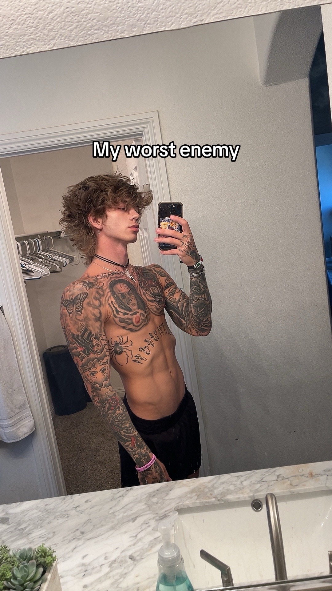 @🥷🏻