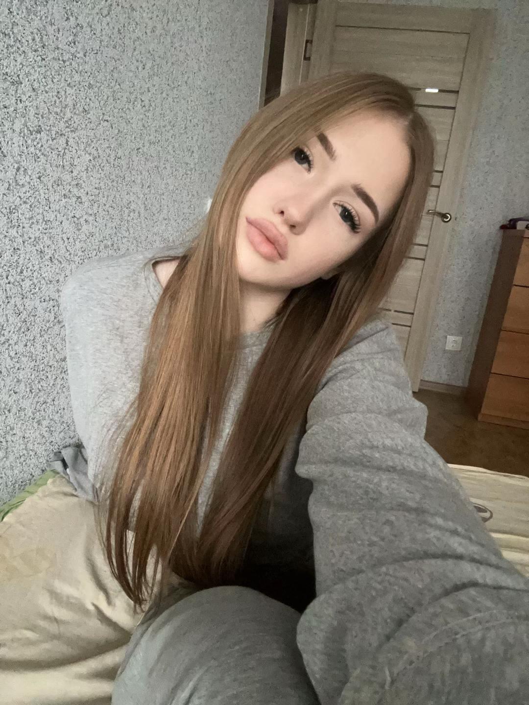 @алина🫦