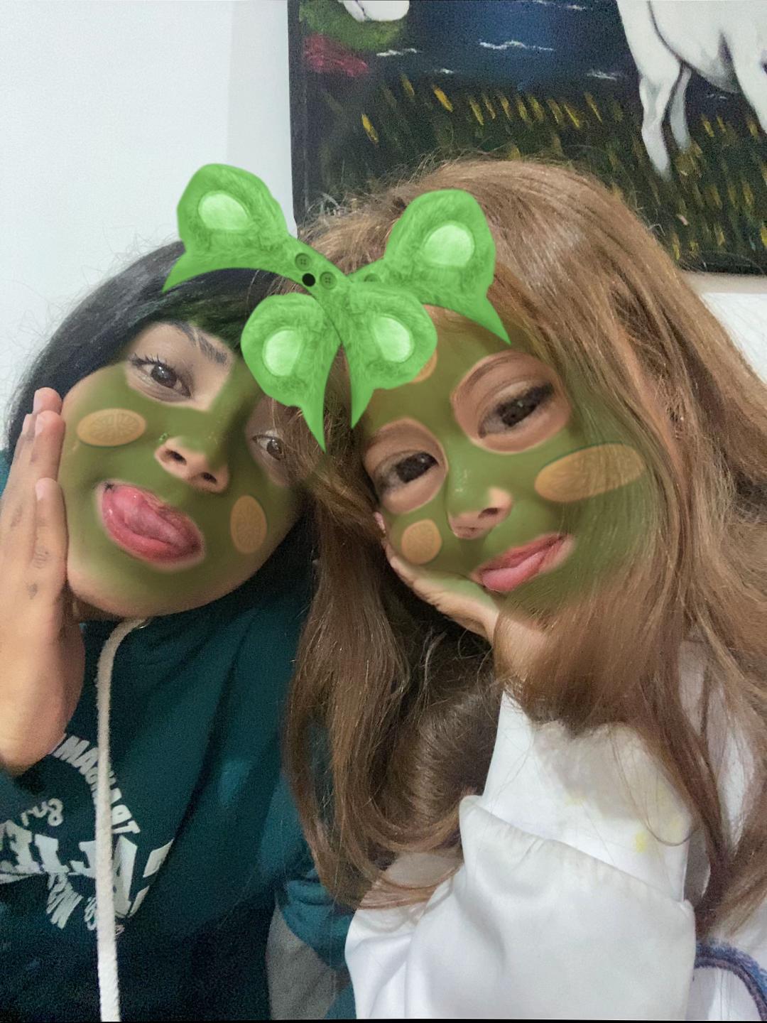 @NICOHLE Y VALENTINA