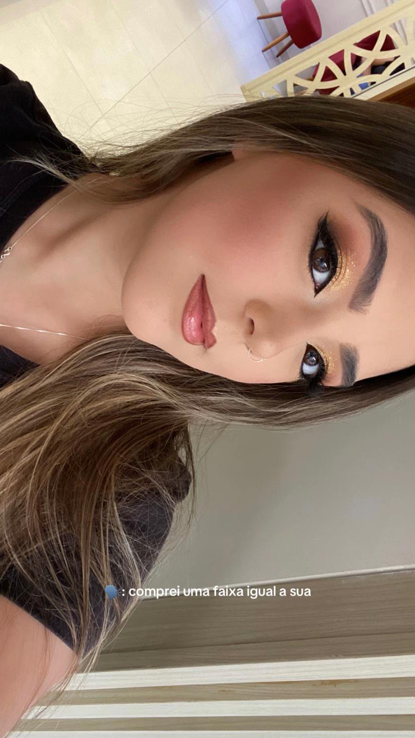 @laryssa