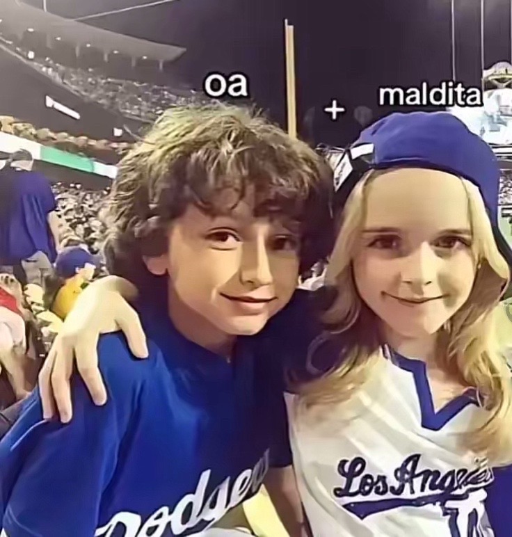 @ROSHAYNEM💕