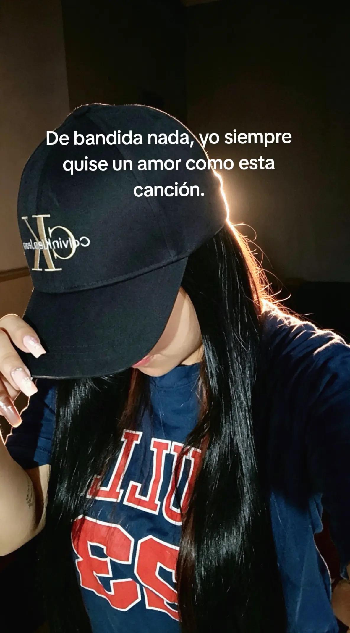 @Mary 🪽🖤