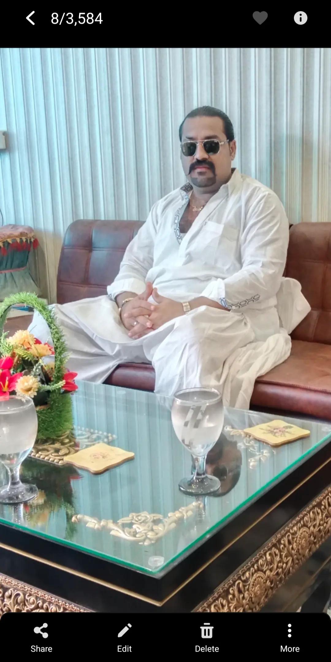 @zeeshan Niazi