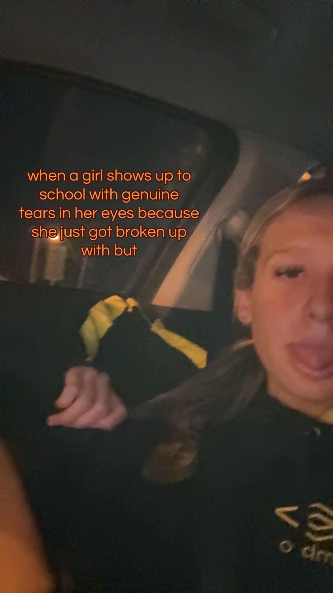 @𝕔🫰🏽