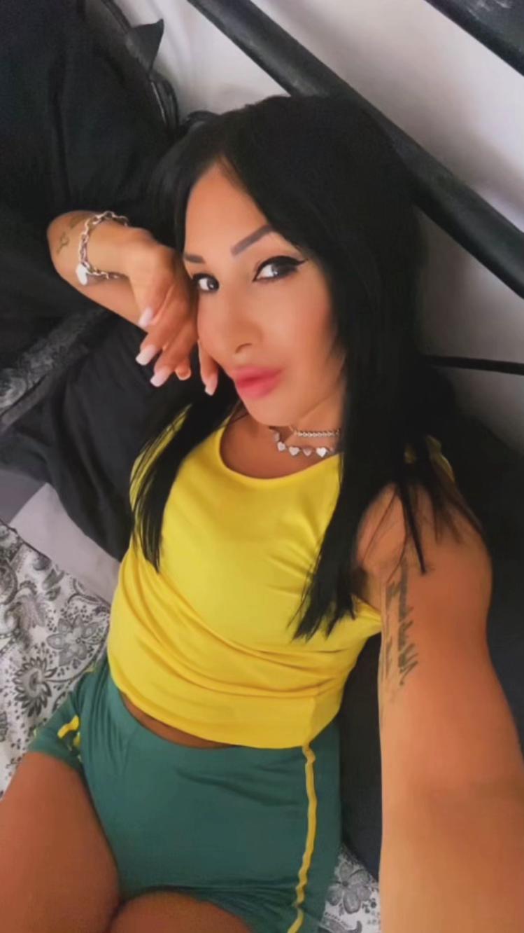 @Pam Pamela Falchi