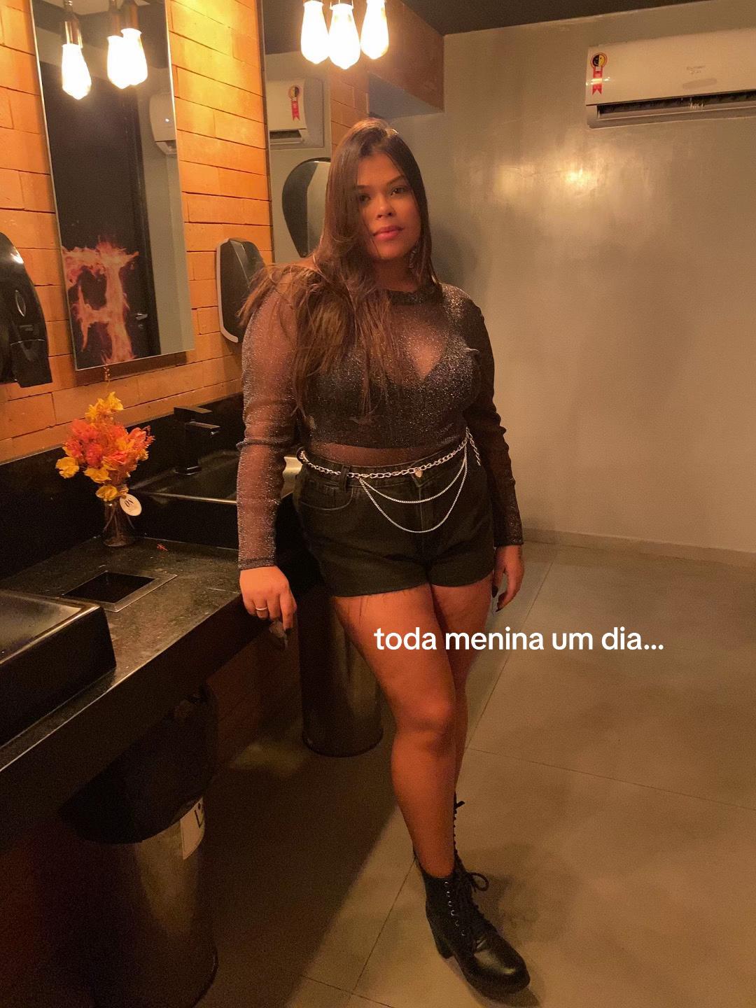 @Victoria Andrade